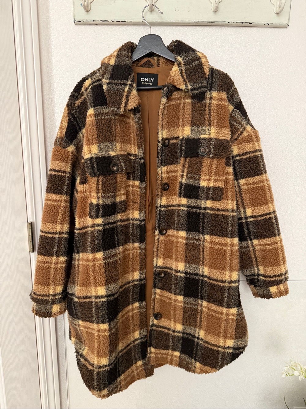 ONLY Brown & Black Plaid Sherpa Shacket - S